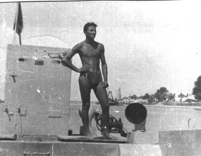 Nelle acque dell'Adriatico, Lignano 1952
